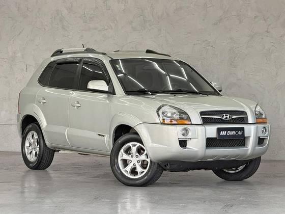 HYUNDAI TUCSON 2.0 MPFI GLS 16V 143CV 2WD GASOLINA 4P AUTOMÁTICO